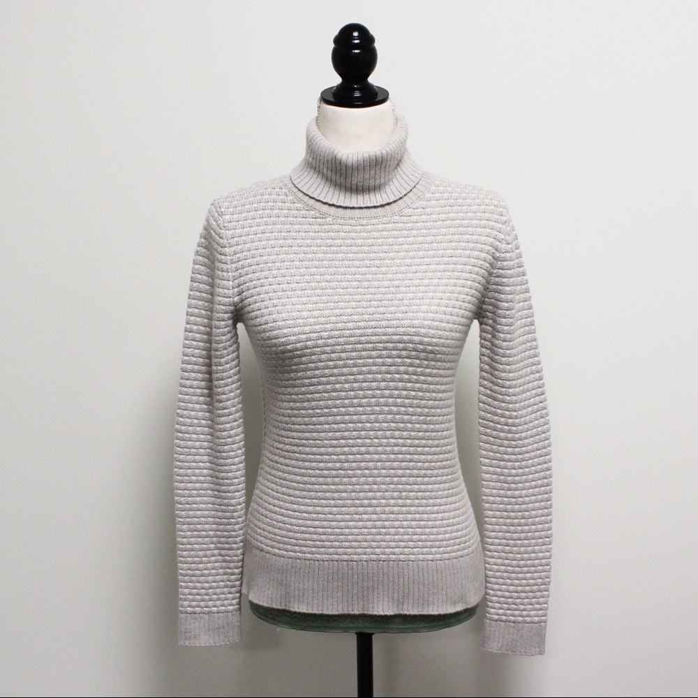 EUC J Crew Gray Ivory Knit Turtleneck Sweater